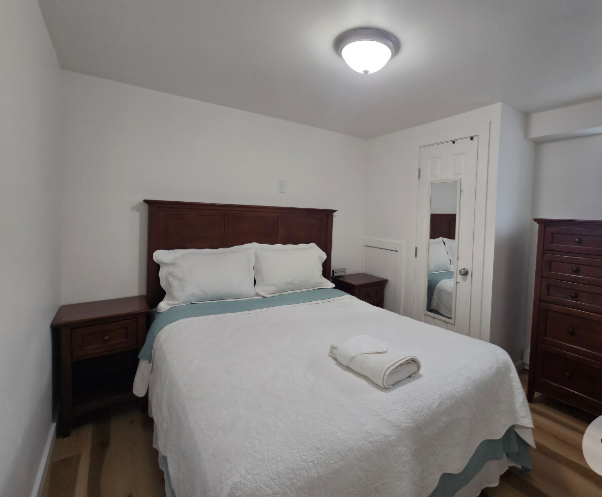 Building Photo - 84 River Bend Dr