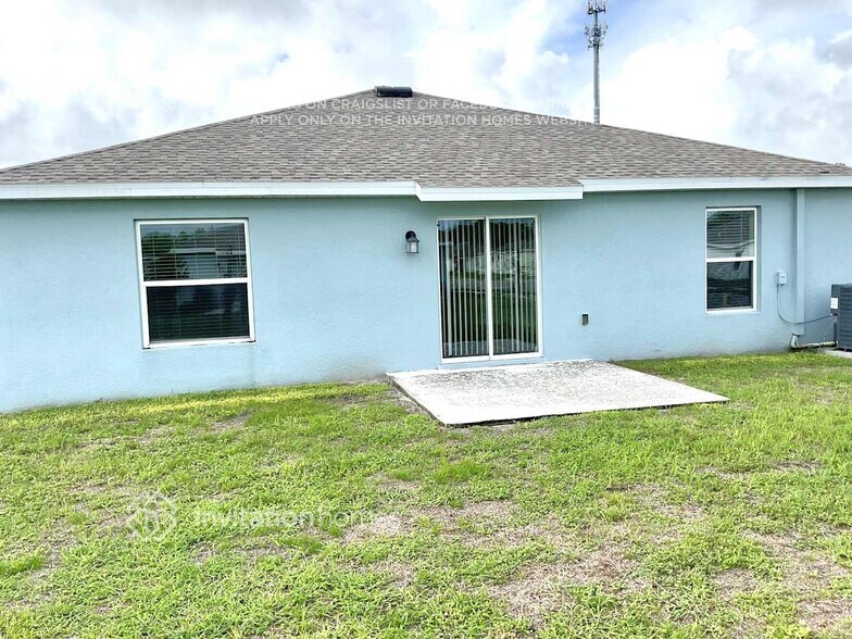 Building Photo - 3109 Blue Bonnet Ln