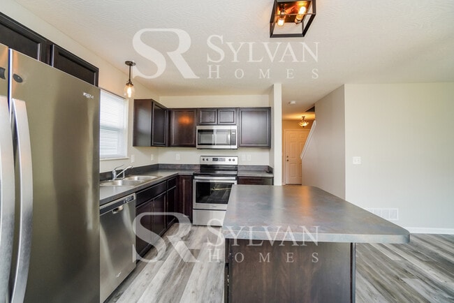 Building Photo - The Lifestyle You Deserve.