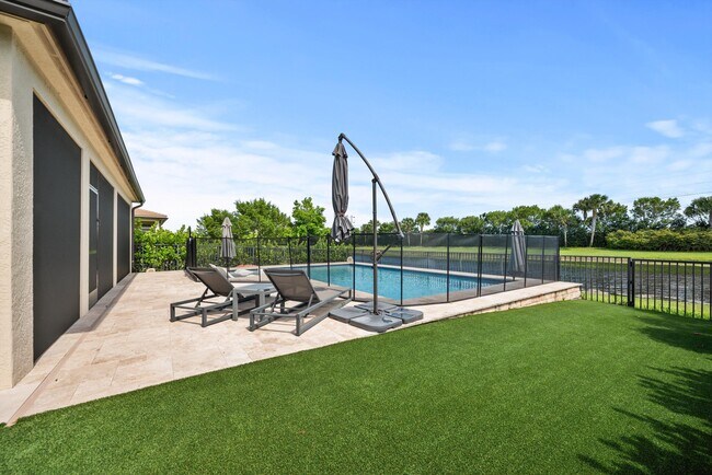 Building Photo - 8891 Grand Prix Ln