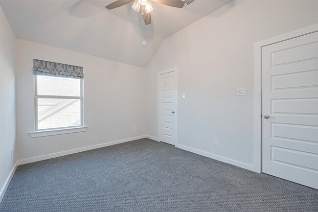 Building Photo - 18107 Callander Ave