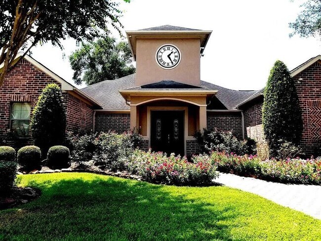 Building Photo - 7907 Bachwood Dr Dr