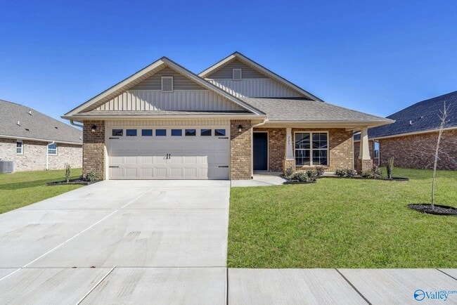 Primary Photo - 223 Gwinnett Dr