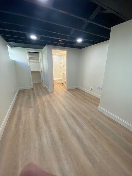 Basement bedroom - 2611 E Troy Ave