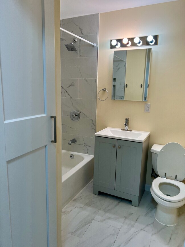 Building Photo - 270 Marin Blvd