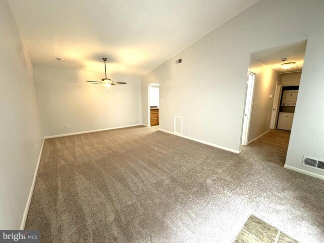 Building Photo - 7310 Mandan Rd