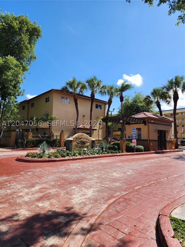 Building Photo - 14901 SW 82nd Terrace