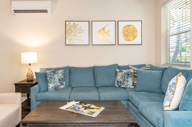 Building Photo - Beautiful Fully Furnished, 3 Bed/2 Bath Kai Ani Village Townhome