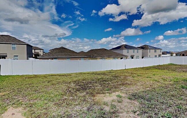Building Photo - 320 Aberdeen Dr