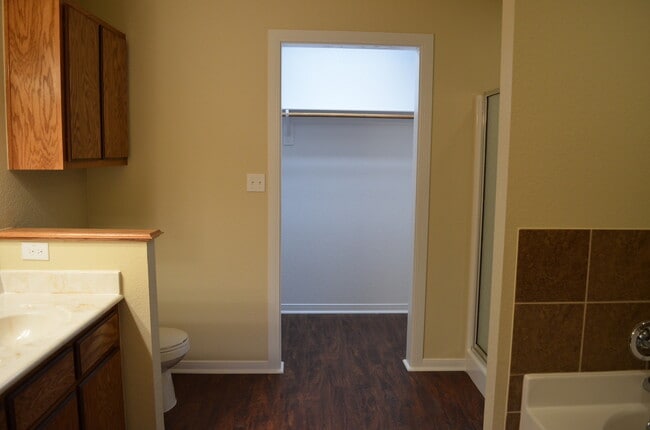 Building Photo - 1802 Tru Trail