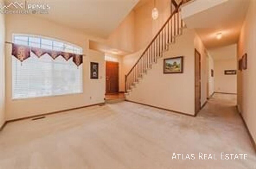 Building Photo - 8407 Wilmington Dr