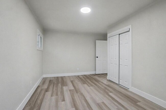 Building Photo - 4201 Lobata Pl