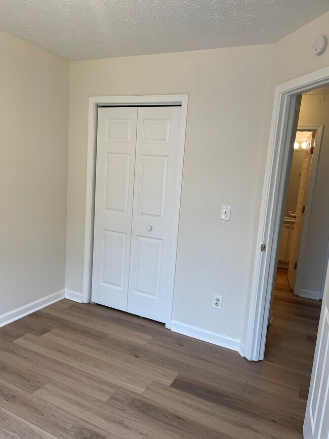 Bedroom two - 407 Leslie Ct