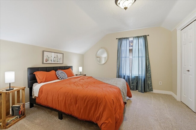 Building Photo - 1603 N 29th St