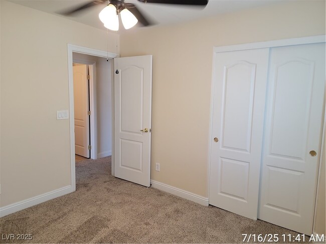 Building Photo - 1152 Harts Bluff Pl