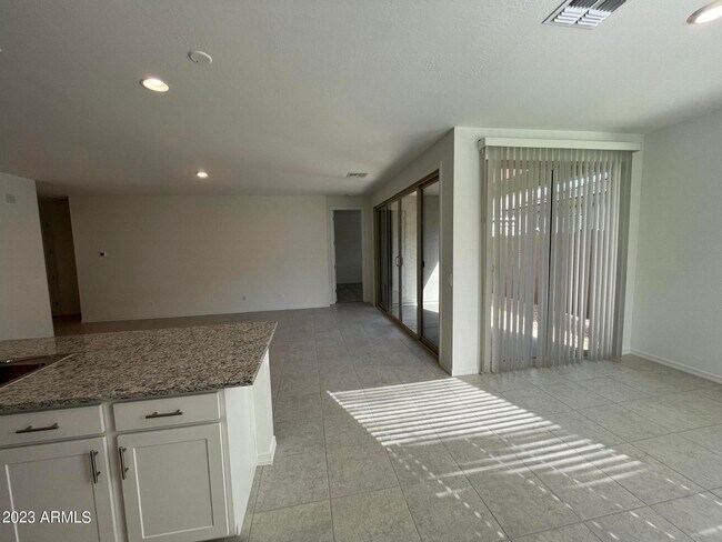 Building Photo - 9323 E Sector Dr