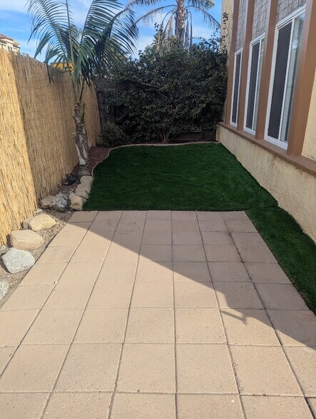 Building Photo - 214 Melrose Dr