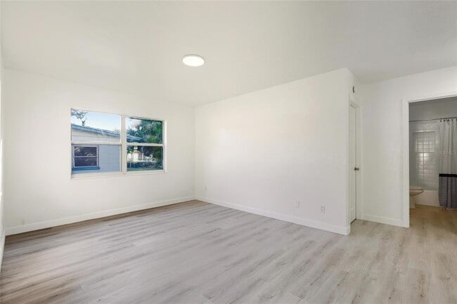 Building Photo - 2825 Church Ave