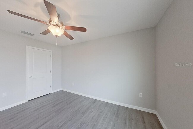 Building Photo - 8610 SW 44th Ct
