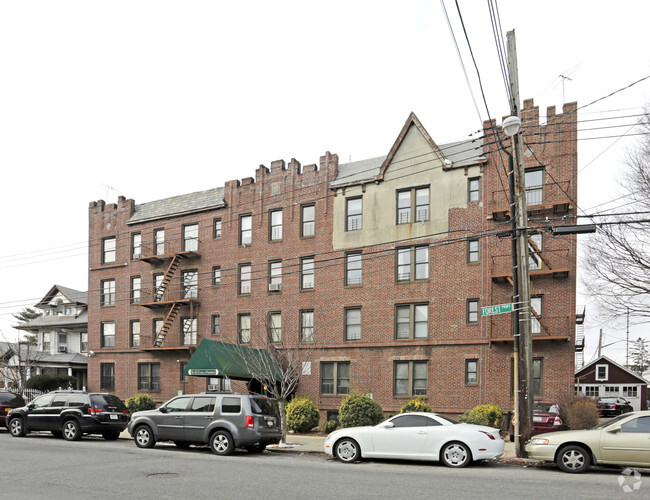 Building Photo - 86-02 Forest Parkway