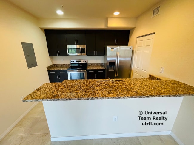 Building Photo - 13160 Bella Casa Cir