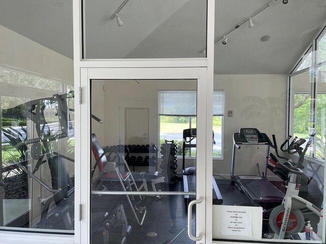 Building Photo - 4177 S Orange Blossom Trl