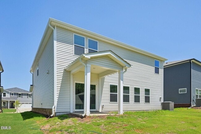 Building Photo - 721 Deschutes Dr