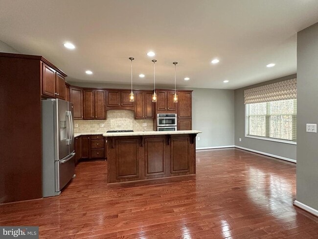 Building Photo - 23289 Tradewind Dr