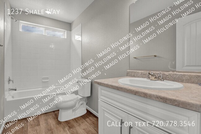 Building Photo - 1237 Shale Dr