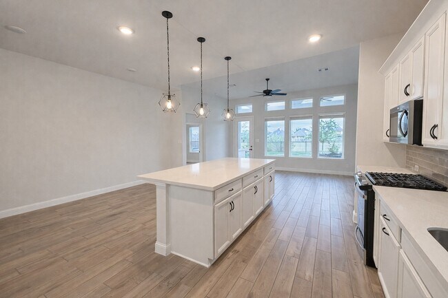 Building Photo - 2307 Birch View Ln