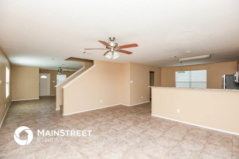 Building Photo - 1701 Vineridge Ln