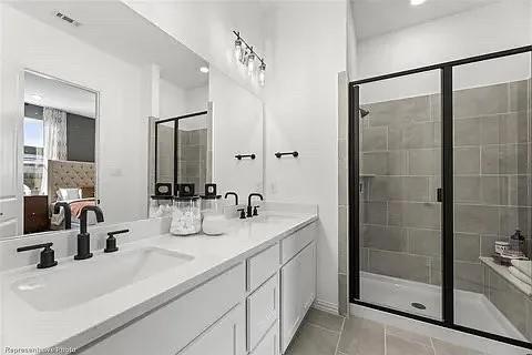 Building Photo - 4300 Henderson Ave