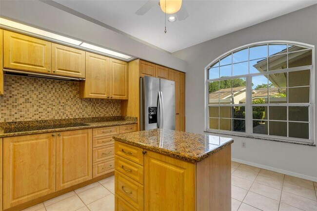 Building Photo - 4044 Penshurst Park