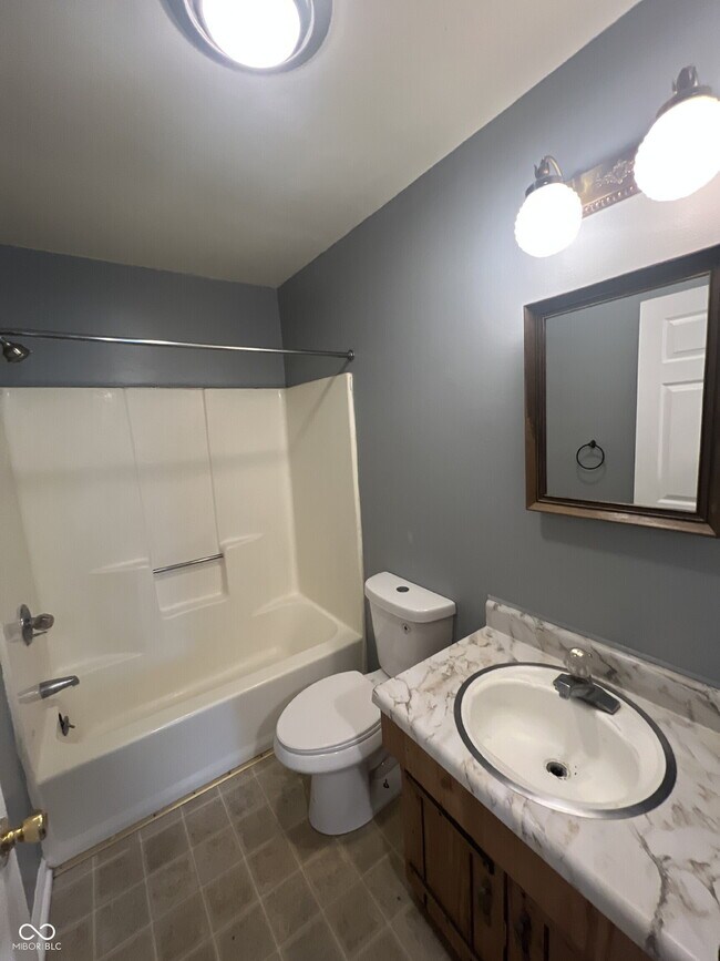 Building Photo - 1310 Millerwood Ct