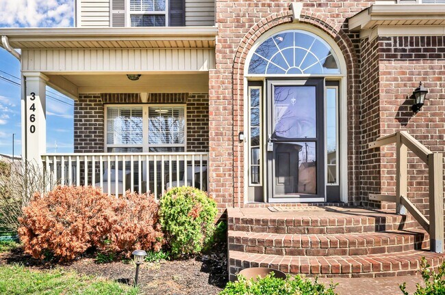Building Photo - 3460 Oak Creek Dr