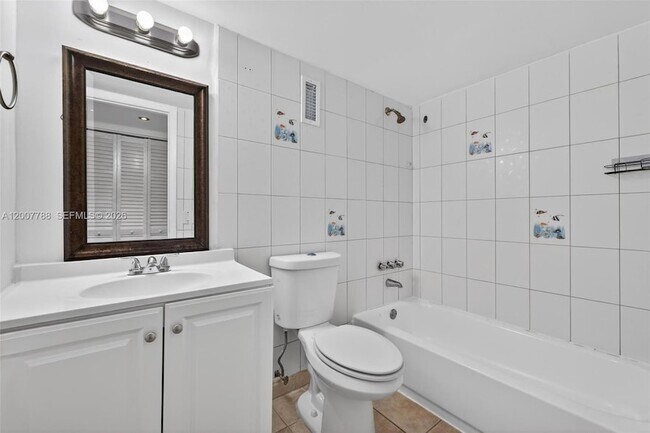 Building Photo - 240 NW 107th Ave