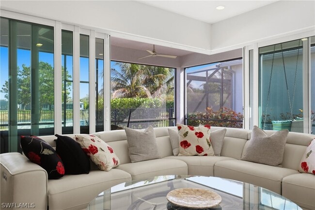 Building Photo - 11479 Coronado Wy