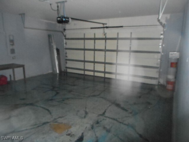 Building Photo - 416 Tropicana Pkwy E