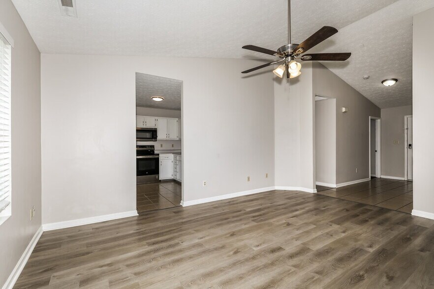 Building Photo - 12719 Spurrington Way