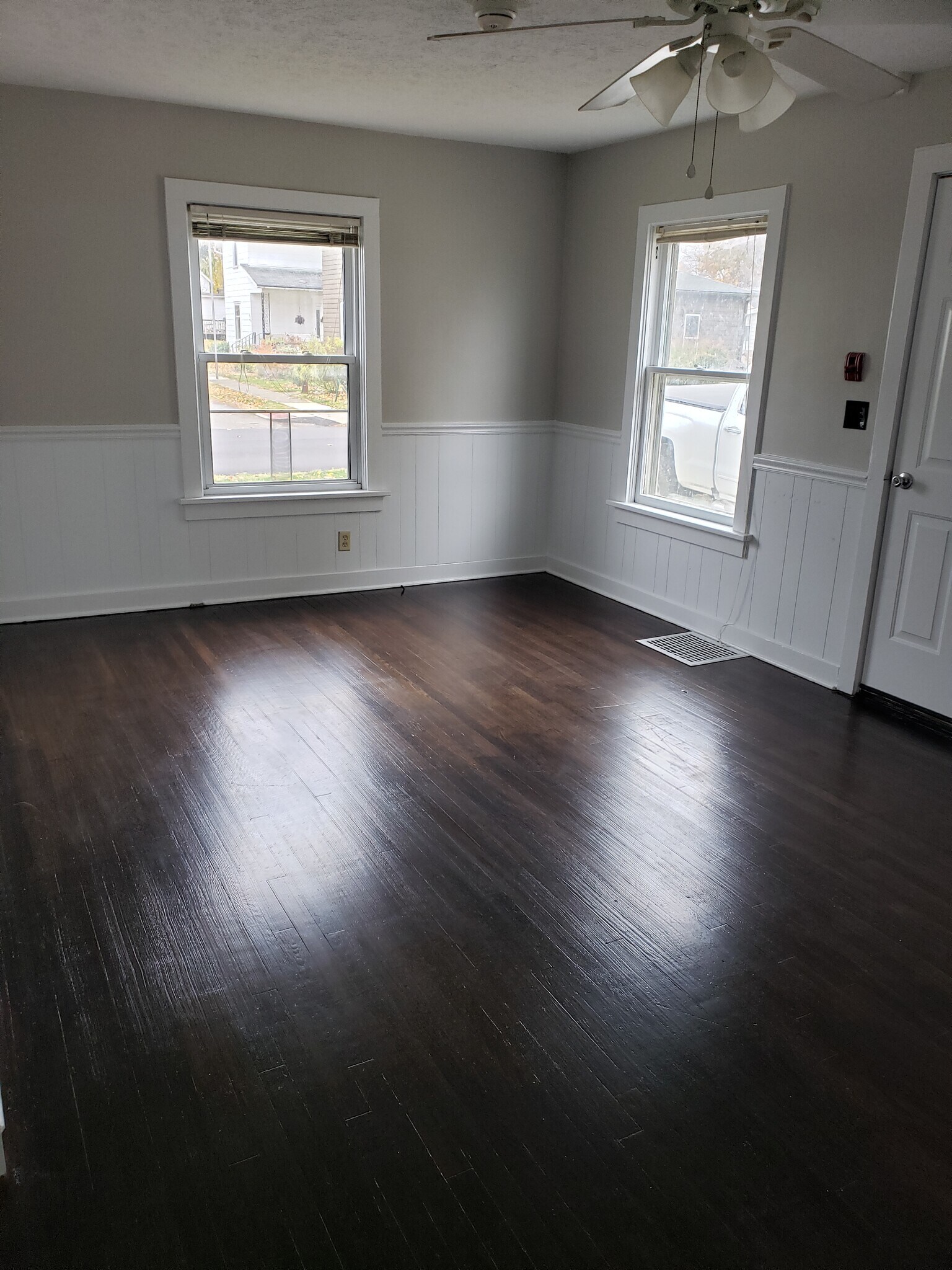 Building Photo - 500 N Catherine St