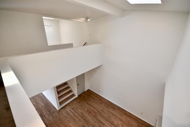 Building Photo - 4404 Basswood Ln