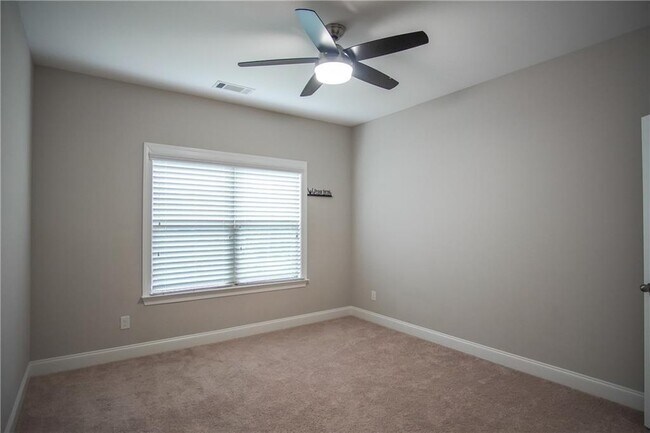 Building Photo - 3050 Davidsonville Dr