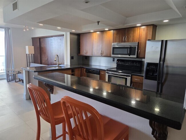 Building Photo - 2401 Collins Ave