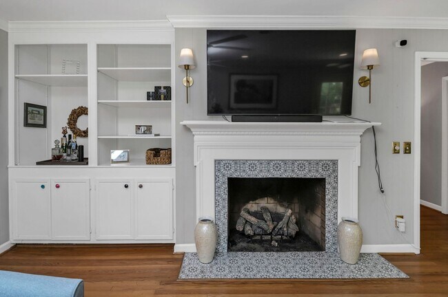 Building Photo - 1 Leconte Ct