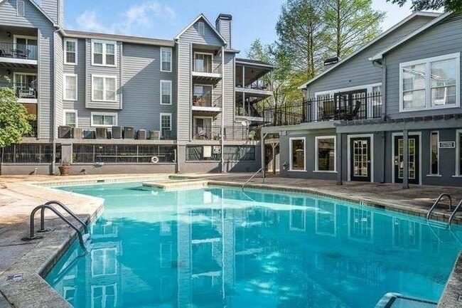 Building Photo - 613 Granville Ct