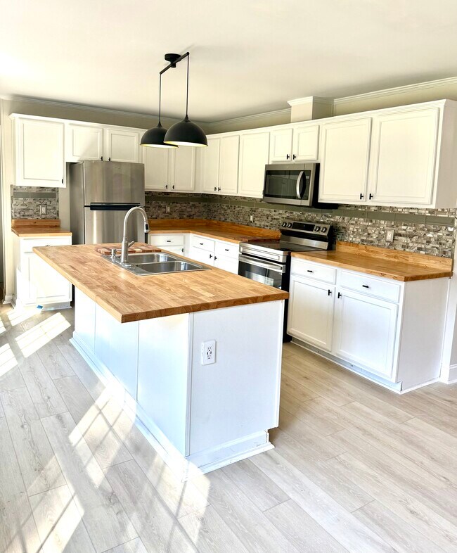 Building Photo - 58 E Snowberry Ln