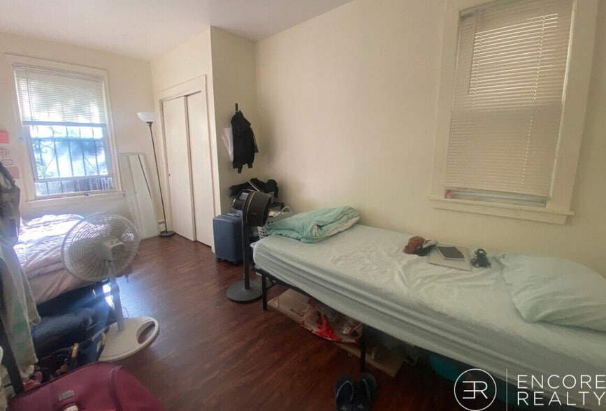 Building Photo - 1451 Tremont St