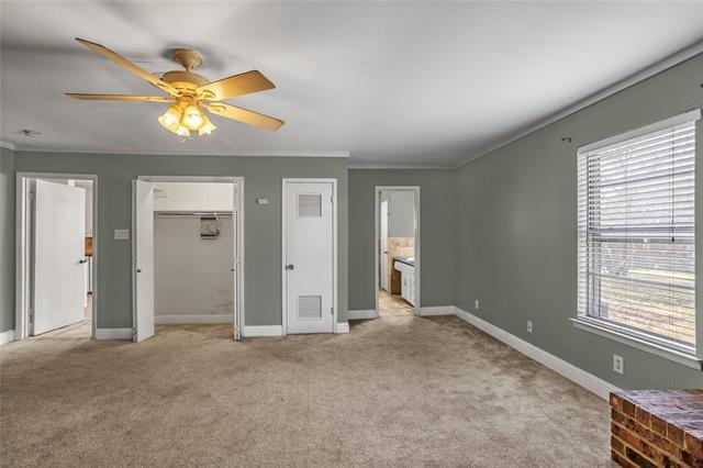 Building Photo - 3558 South Dr