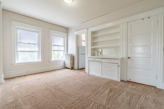 Floorplan - Avenue Apartments