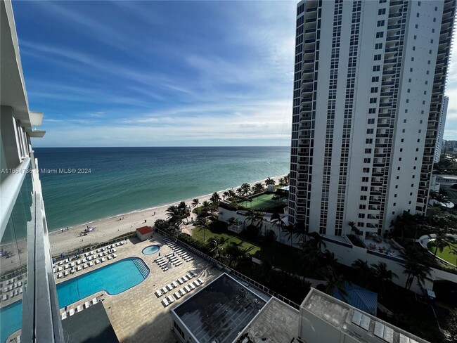 Building Photo - 19201 Collins Ave